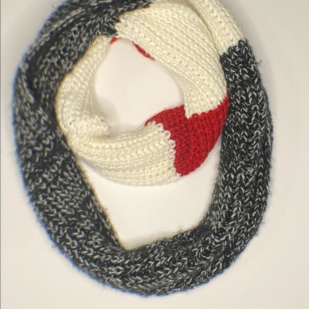 Men Scarf - Picture 3 of 3